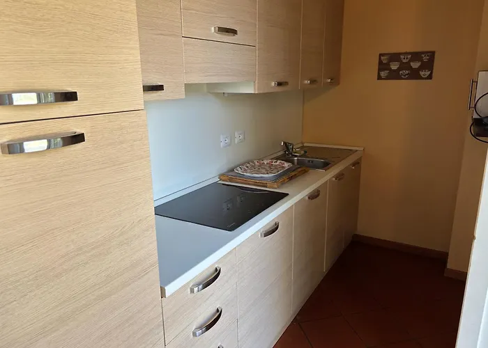Relais Corte Paradiso * بسكييرا ديل غاردا
