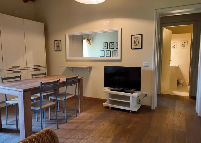 Relais Corte Paradiso شقة بسكييرا ديل غاردا
