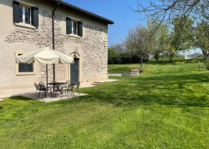 Relais Corte Paradiso بسكييرا ديل غاردا