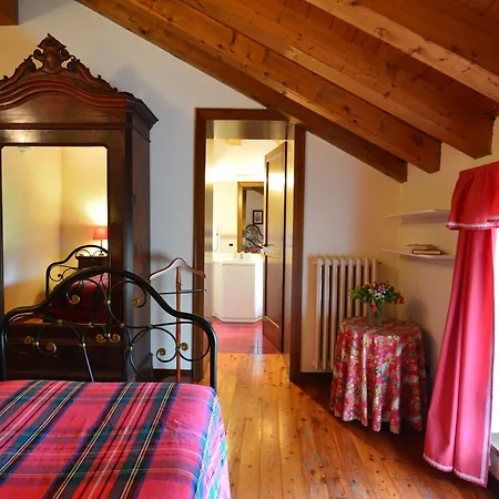 Relais Corte Paradiso 아파트 페스키에라델가르다