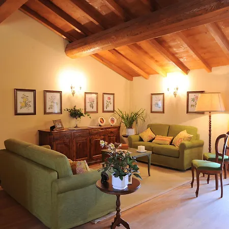 Apartment Relais Corte Paradiso Peschiera del Garda
