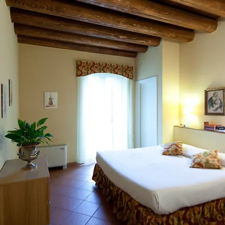 Appartement Relais Corte Paradiso Peschiera del Garda