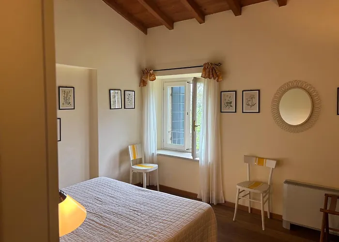 Relais Corte Paradiso * 페스키에라델가르다